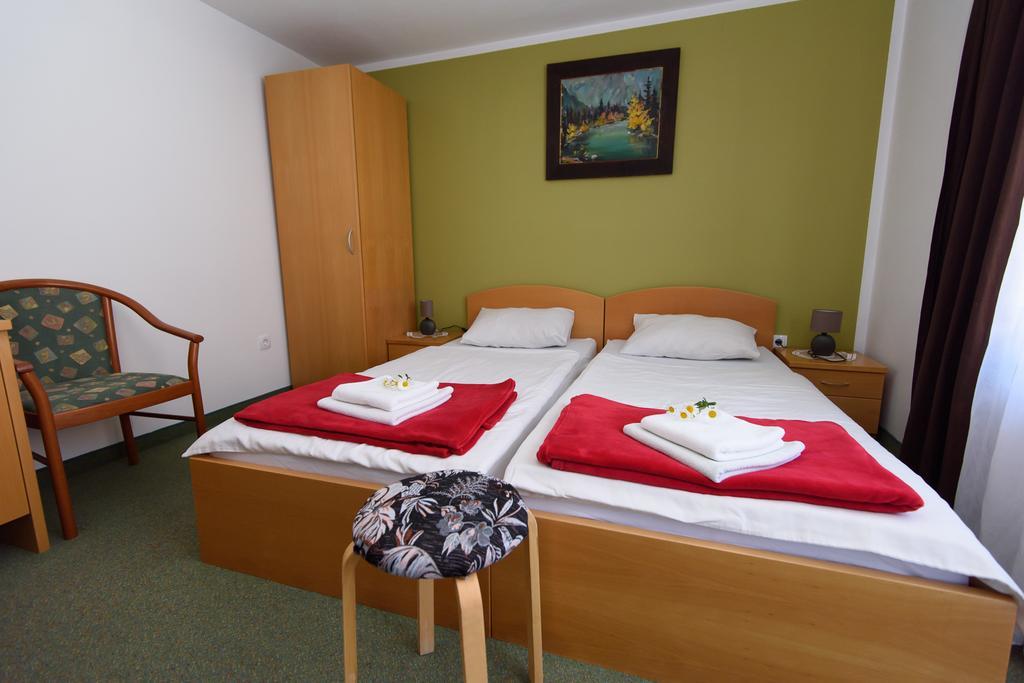 Penzion Vila Bistrica Bohinjska Bistrica Kültér fotó
