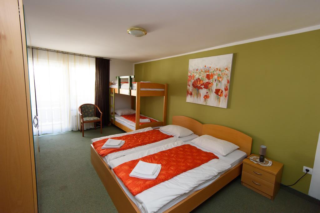Penzion Vila Bistrica Bohinjska Bistrica Kültér fotó